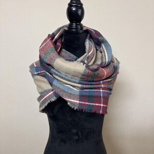LOOK Infinity Scarf Womens One Size Beige Red Green Plaid Wool Flannel Fringe